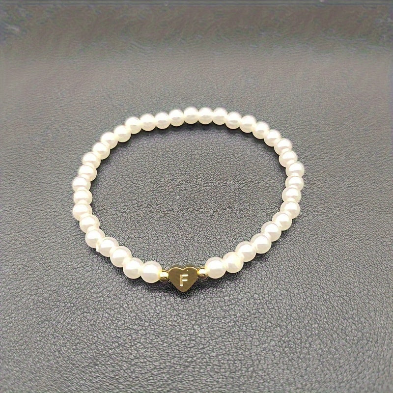Elegancka Bransoletka z Inicjałem w Kształcie Serca (A–Z)