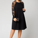 Adèle | Elegante Vestido Midi" can be rewritten as "Adèle | Chic Midi Dress.