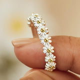 Marguerite Ring – Silver & Painted Elegance