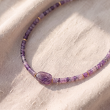 Ręcznie robiona elegancka choker z ametystowymi koralikami